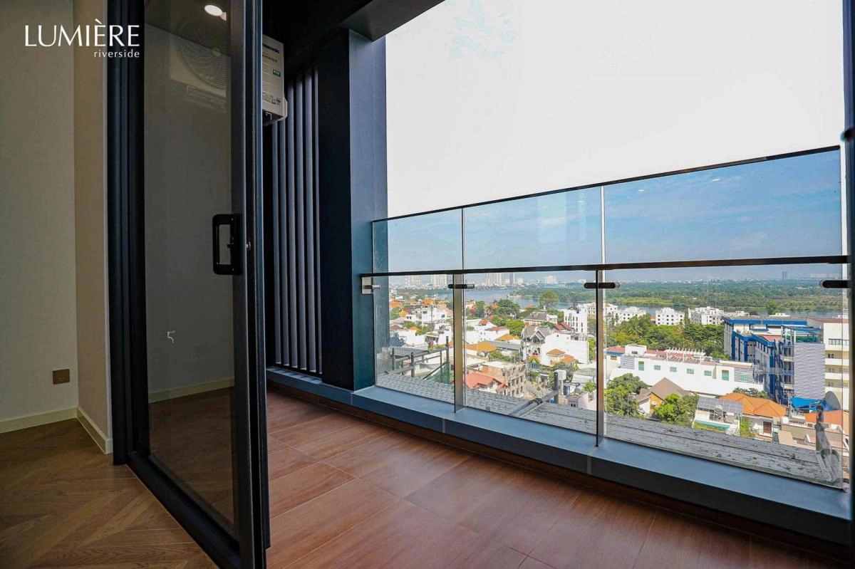 Bán căn hộ Lumiere Riverside 3pn view sông giá 11.5 tỷ  full nội thất